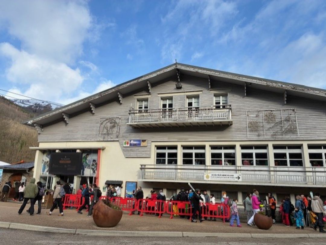 Ouvrir l'image de l'établissement en plein écran