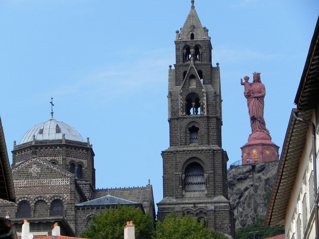 Öffnen Sie das Institutionsbild im Vollbildmodus